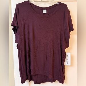 Athleta Women's “Move With Ease Tee” In Garnet. Size XL